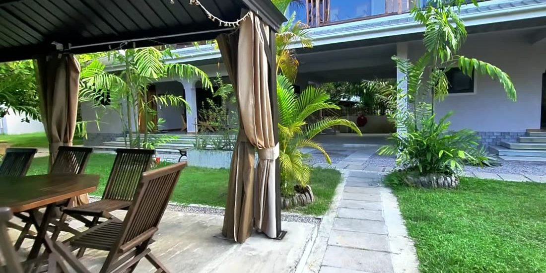 The garden gazebo below the balcony of the South family villa at Alibel Beach Villa