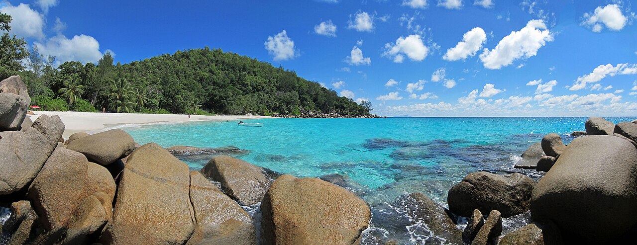 Anse Georgette on the north-west coast of Praslin.