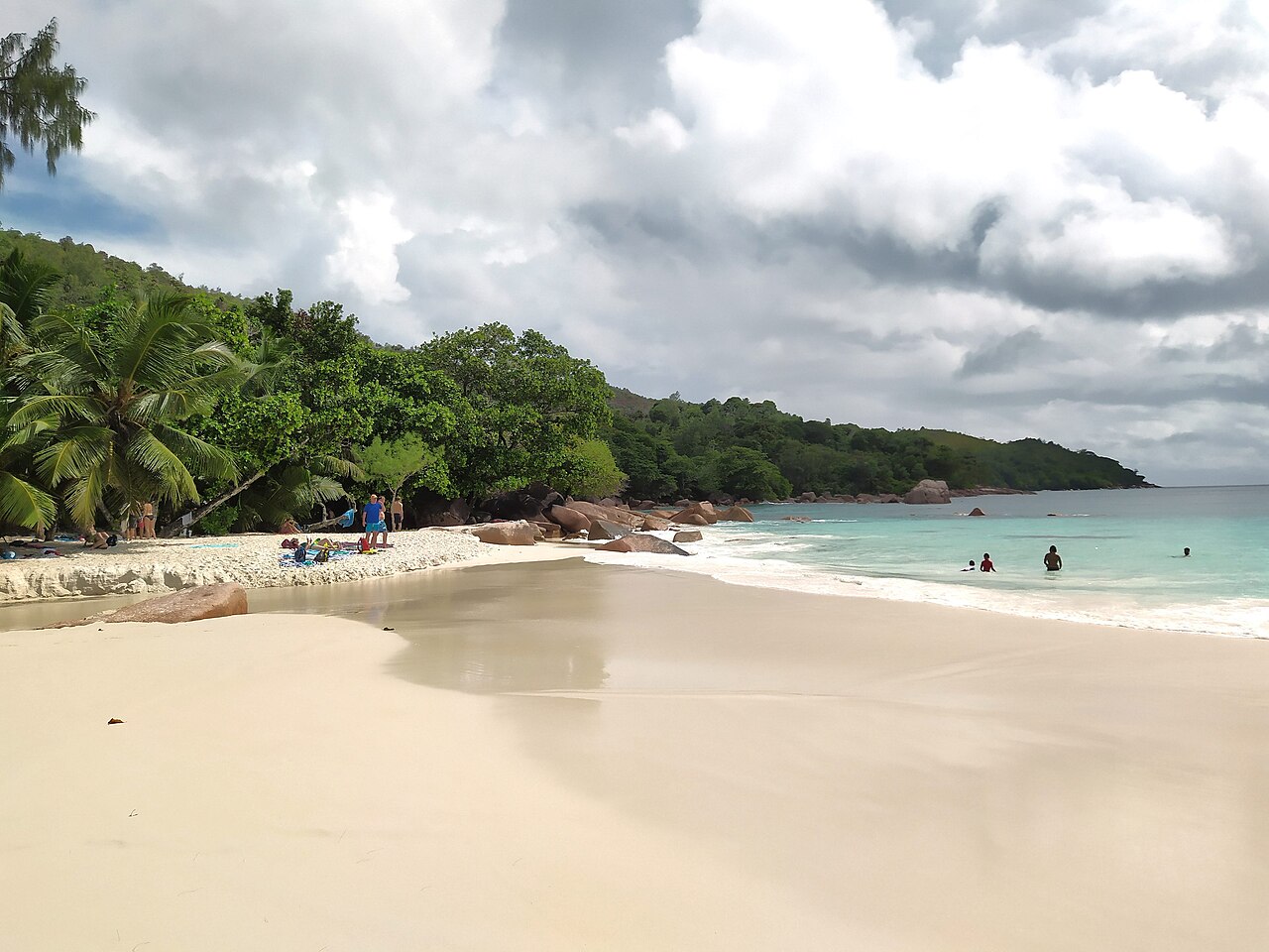 Anse Lazio on the north coast of Praslin.