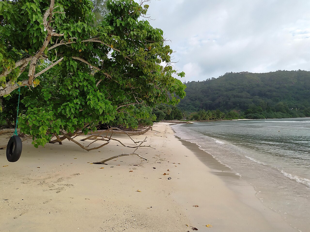 Baie Lazare on Mahé: frame 3