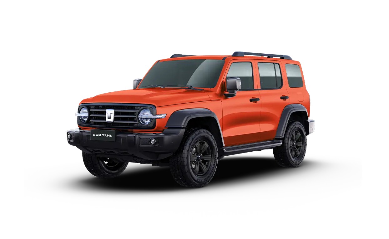 Orange GWM Tank 300 full size SUV, front three quarter view on a plain studio ground