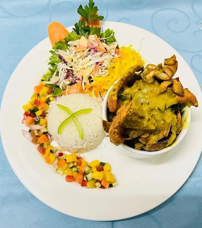 Tarosa Restaurant in La Digue: frame 2