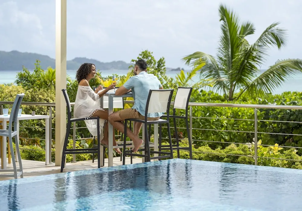 Acajou Beach Resort, Praslin. A view of the rooms.