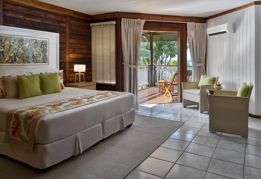 Acajou Beach Resort, Praslin. A view of the beach.