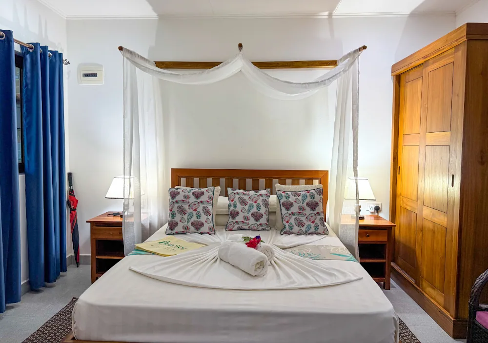 Buisson Guest House, La Digue. A view of the pool.