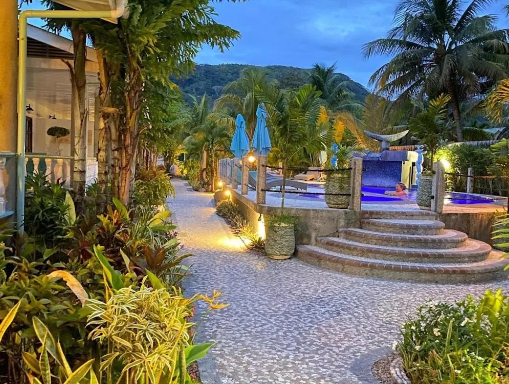 Cabanes des Anges, La Digue. A view of the view.