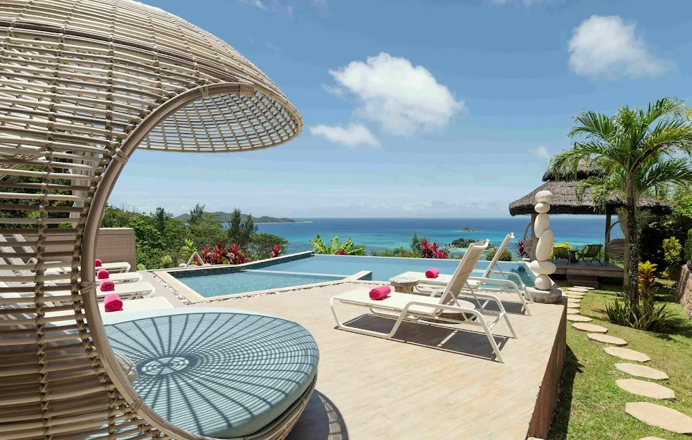 Le Duc de Praslin, Praslin. A view of the property.