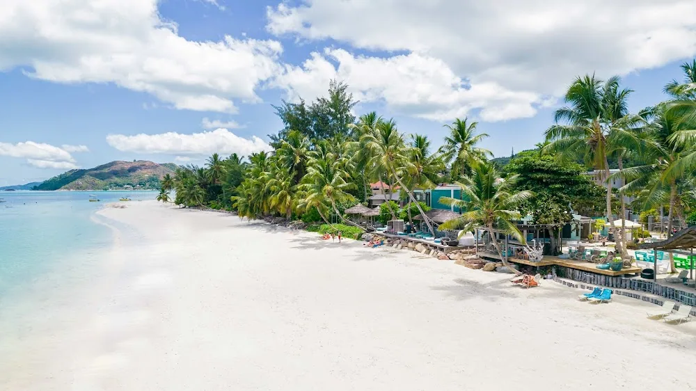 Le Duc de Praslin, Praslin. A view of the setting.