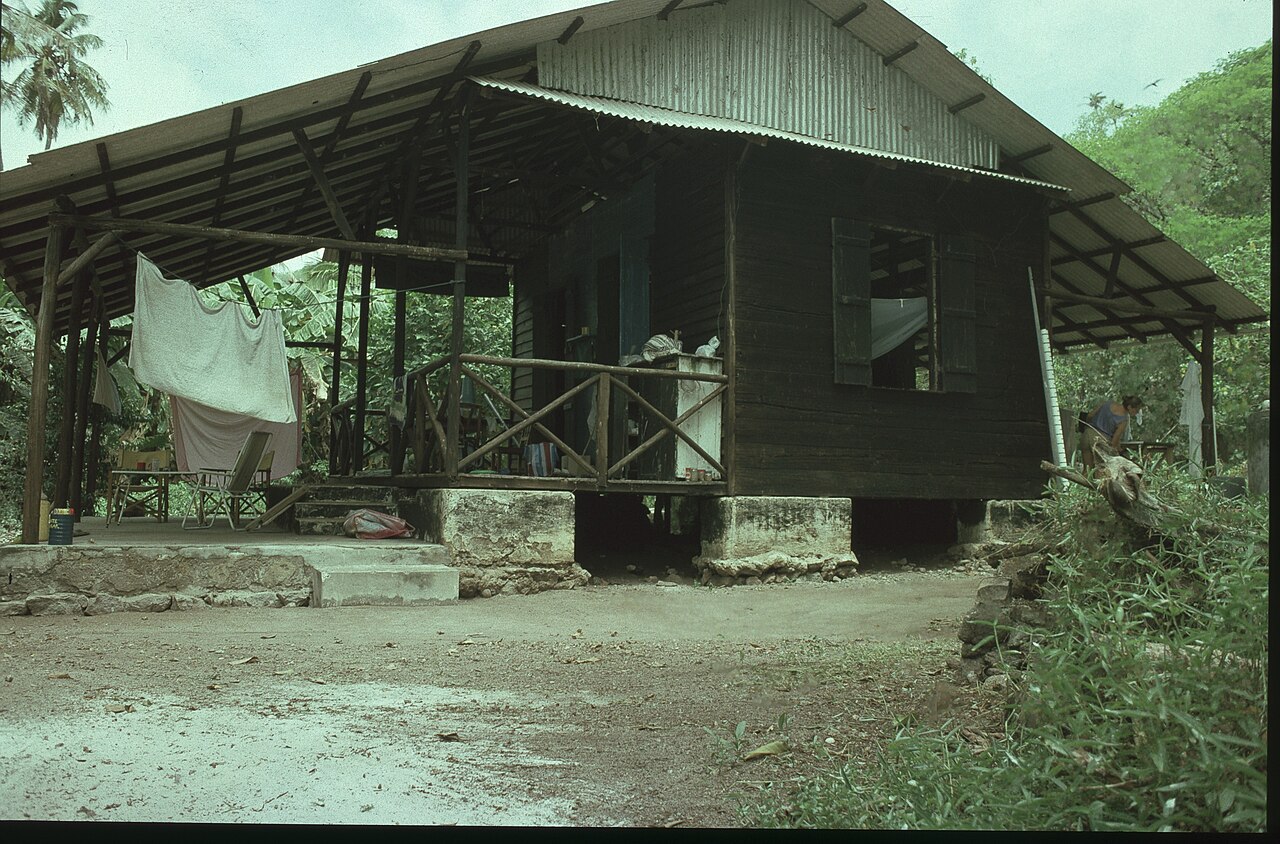 Aride, Seychelles: frame 2 of the island