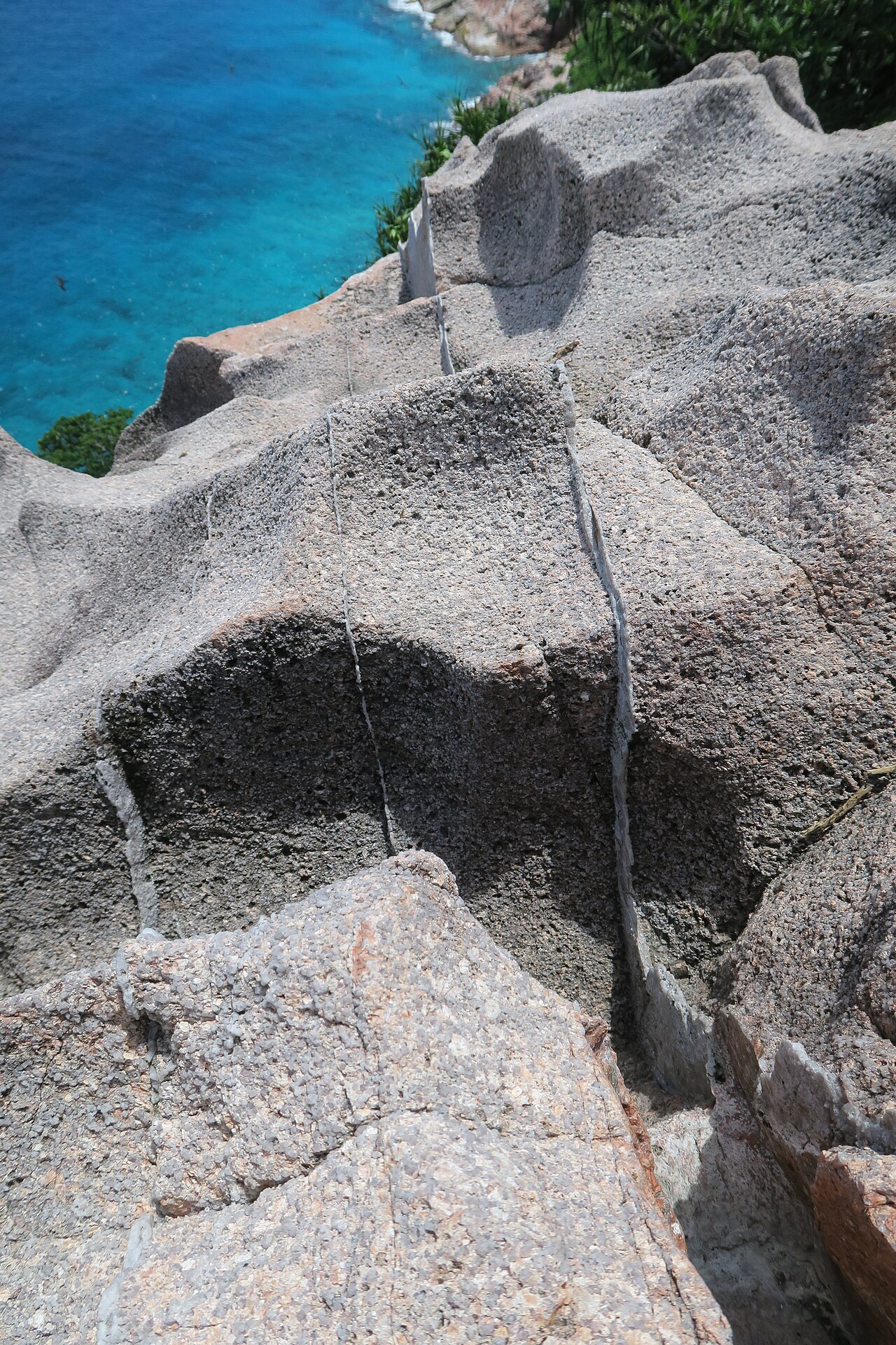 Aride, Seychelles: frame 6 of the island