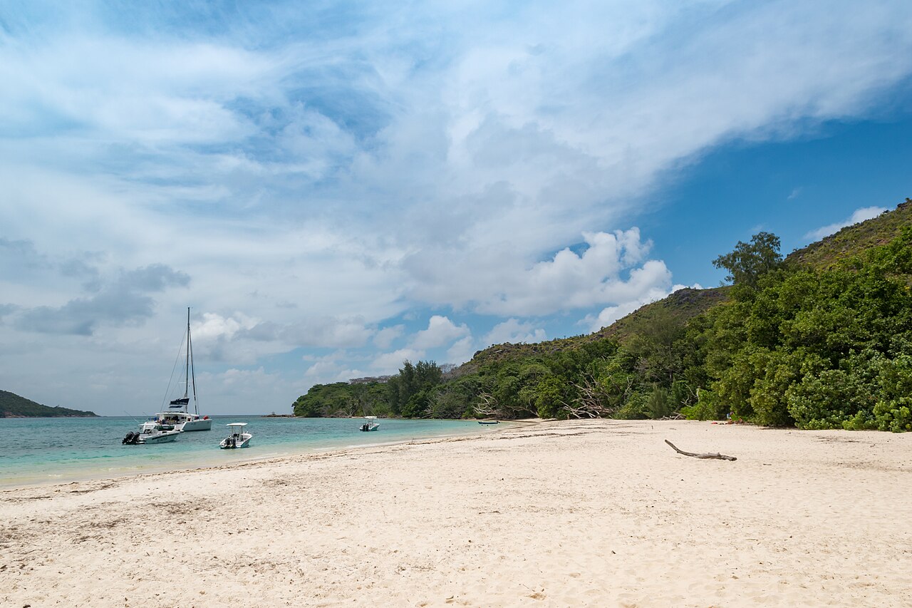 Curieuse, Seychelles: frame 3 of the island