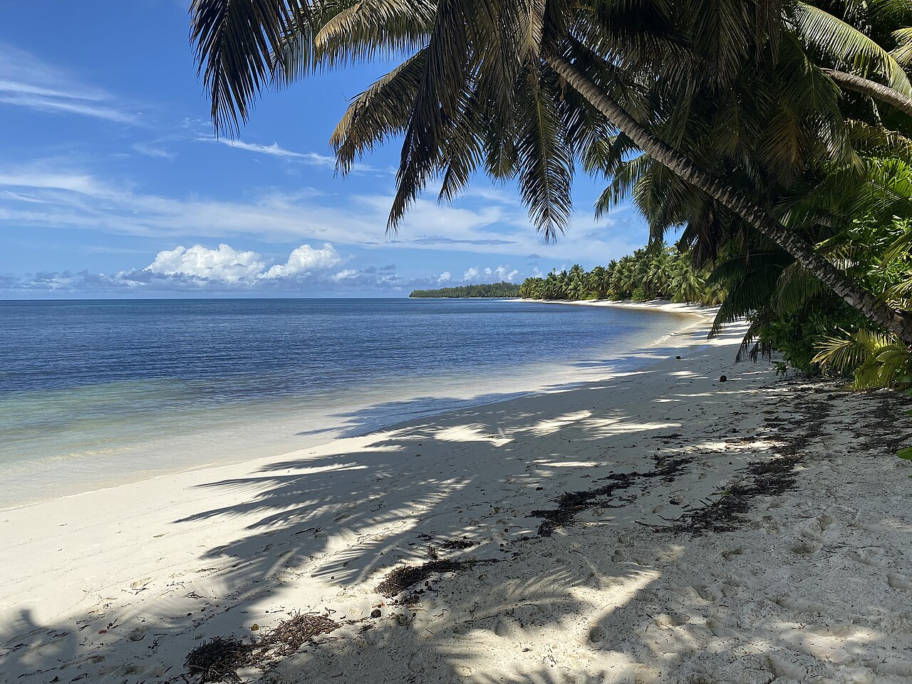 Desroches, Seychelles: frame 1 of the island