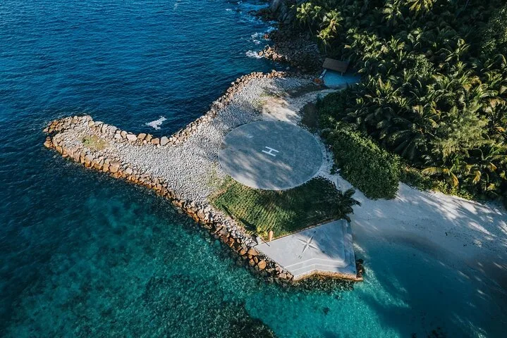 The wild south of Mahé in Seychelles, Mahé, photograph 3 of 6