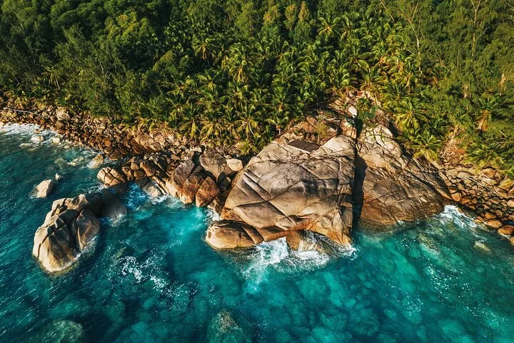 The wild south of Mahé in Seychelles, Mahé, photograph 4 of 6